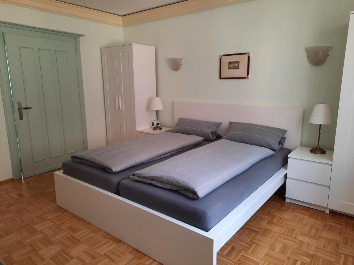 Alte Bahnhofstrasse 12 Apartment คาร์ลชตัดท์ ภายนอก รูปภาพ